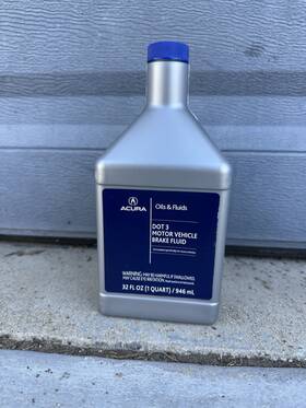 08798-9108a Acura Factory Oem Brake Fluid Dot 3 32 Oz Bottle 08798-9108a Acura Factory Oem Brake Fluid Dot 3 32 Oz Bottle