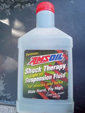 Amsoil 097012213016 Shock Therapy Light #5 Synthetic Suspension Fluid - 1qt Nos Amsoil 097012213016 Shock Therapy Light #5 Synthetic Suspension Fluid - 1qt Nos