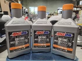 5w-40 Amsoil 097012577019 Sae Metric Motorcycle Oil 100% Synthetic- Pack Of 3 Quarts