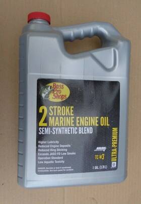 Bass Pro Shops 092229456775 2-stroke Marine Engine Oil Semi-synthetic Blend 1 Gallon