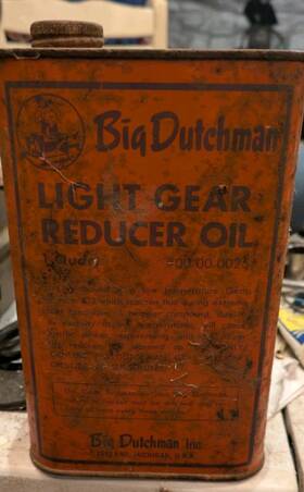 000-00-0025 Big Dutchman Rare Vintage Light Gear Reducer Oil