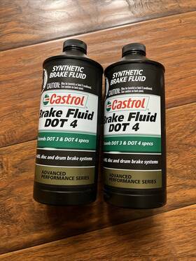 12614 Castrol 2x Dot 4 Synthetic Brake Fluid 1 Quart 946ml Free Shipping