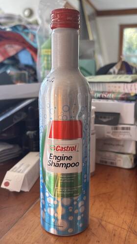 Po19c80-03 Castrol Engine Shampoo 300ml