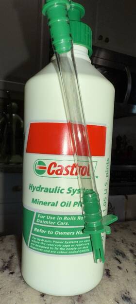 Ut13741pa Castrol Hydraulic System Mineral Oil Plus Rolls Royce Daimler With Tube -sealed