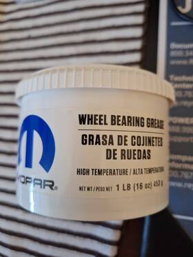 63d4e6b9-3fd4-4 Chrysler Genuine Accessories 5083149aa Wheel Bearing Grease - 1 Lb. Tub