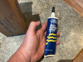 Doaz-19584-aa Ford 4 Nib All Purpose Polythylene Grease Tubes