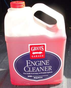 Griots Garage 874596006780 Engine Cleaner - 1 Gallon 128 Fl Oz 90% Full Griots Garage 874596006780 Engine Cleaner - 1 Gallon 128 Fl Oz 90% Full