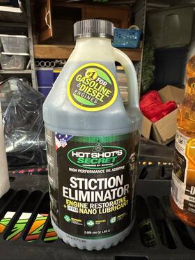 Hss16z.32z.64z  Hot Shots Secret Hss64z Original Stiction Eliminator 64 Fluid Ounce Bottle