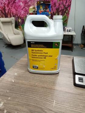 Ty27751 John Deer Deere Hd Synthetic Transmission Fluid 1 Gal 658 Dt Ty27751 John Deer Deere Hd Synthetic Transmission Fluid 1 Gal 658 Dt