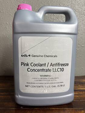 Um022ch271 Kia Genuine Chemicals Pink Coolant Antifreeze Concentrate Llc10 - 1 Us Gal Oat Tech Um022ch271 Kia Genuine Chemicals Pink Coolant Antifreeze Concentrate Llc10 - 1 Us Gal Oat Tech