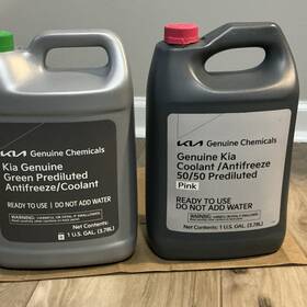 Ch263 Kia Um040 Ch012 Um020 Pack Of 2 Genuine Prediluted 50/50 Antifreeze/coolant - 1 Gallon Mixable