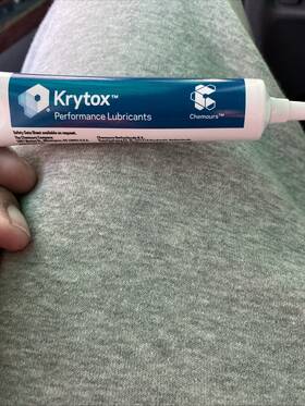 57gr Krytox 240ac 57gr/2oz Performance Lubricants 57gr Krytox 240ac 57gr/2oz Performance Lubricants