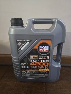 Liqui Moly 100420020117 2011 Top Tec 4200 Engine Oil 5.28 U.s Quart 5l