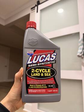 1046712 Lucas 49807 Oil 10120 Semi-synthetic 2-cycle 1 Quart Bottle