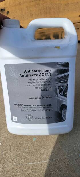 000989680709010 Mercedes-benz Genuine New Anticorrosion/antifreeze 1 Gallon