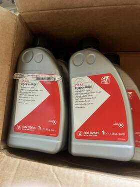 A000989910309 Mercedes-benz 500523047 Zh-m 343.0 Hydraulic Fluid 1 Liter Oem