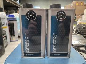 A0009895605090109 Mercedes-benz Dot4 Plus Brake Fluid Mb 331.0- 1l Bottles- Pack Of 2 A0009895605090109 Mercedes-benz Dot4 Plus Brake Fluid Mb 331.0- 1l Bottles- Pack Of 2