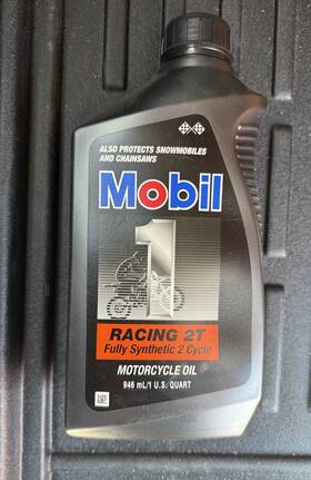 Mobil 071924659384 Racing 2t Motorcycle Oil Fully Synthetic 2 Cycle 1 Quart