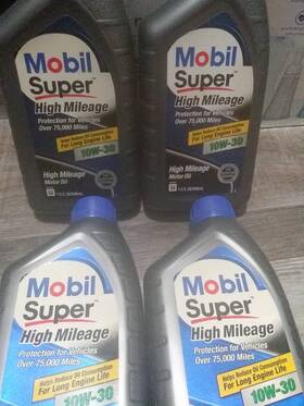 M5803f Mobil Super High Milage 10-30 Engine Oil
