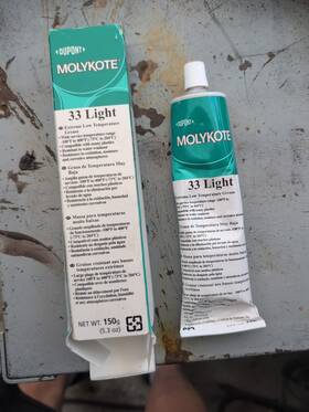 L33l50 Molykote Dow Corning 33 Light Grease Lubricant 5.3oz 150g Tube