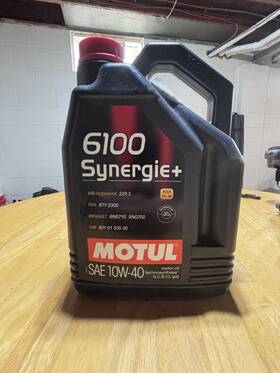 113145 Motul 6100 Synergie 10w-40 Engine Oil 5l