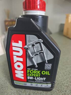 16754 Motul Fork Oil Expert Sae 5w Light 1l. Brand New