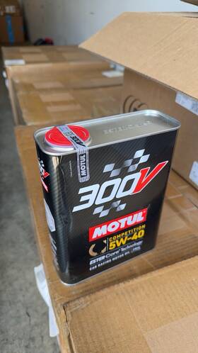 Oils-2l Motul 701563 300v Competition Sae 5w-40 Car Racing Motor Ea. Container Oils-2l Motul 701563 300v Competition Sae 5w-40 Car Racing Motor Ea. Container