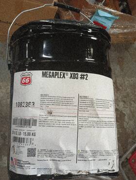 1082363 Phillips 1082337 66 Megaplex Xd3 #2 Nlgi Grease 35 Lb. Pail Dented 1082363 Phillips 1082337 66 Megaplex Xd3 #2 Nlgi Grease 35 Lb. Pail Dented