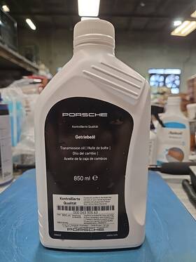 00004330563 Porsche Transmission Oil - 850ml Bottle