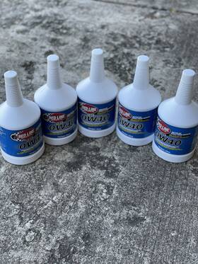 Red-11104 Red Line New 0w40 Motor Oil - 5 Quarts Engine Red-11104 Red Line New 0w40 Motor Oil - 5 Quarts Engine