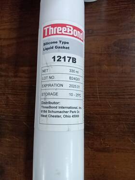 1217b Three Bond Silicone Type Liquid Gasket #1217b 10.3 Ounces 870 Kb