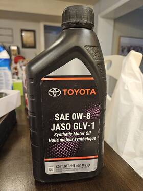 00279-08qte Toyota Sae 0w-8 Jaso Glv-1 Synthetic Motor Oil 1-quart Bottle Genuine Oem