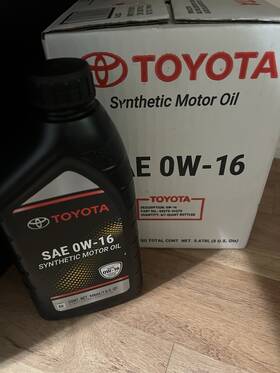 Toyota 125710 Synthetic Oil 0w16 Toyota-lexus 5qts