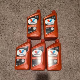 B00gdh5m1g Valvoline 5 Quarts 5w-30 Synthetic Blend Motor Oil 1 Quart High Mileage