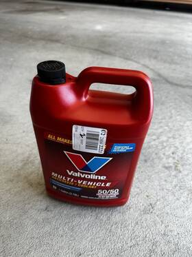 U228042221 Valvoline Multi Vehicle Antifreeze Coolant Concentrate 1 Gallon U228042221 Valvoline Multi Vehicle Antifreeze Coolant Concentrate 1 Gallon