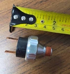 Low Lube Air Oil Pressure Switch Compared To Haas Pn# / 93-1311A. Fixed Price $85.00.