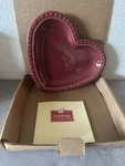 Nos Longaberger Retired Heart Paprika Love Notes Dish W/box-card 30506. Fixed Price $28.00.
